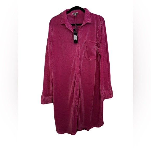 Fashion Nova Dresses & Skirts - NWT Long Sleeved T-Shirt Style Dress